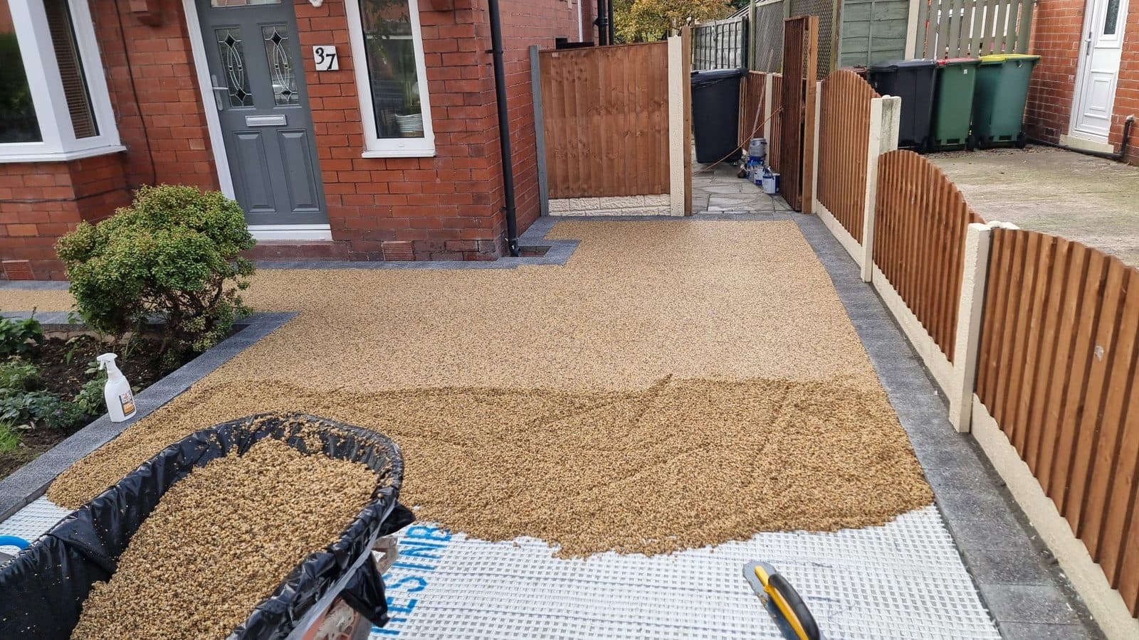 How Long Does a Resin Driveway Take (And What Delays It)?